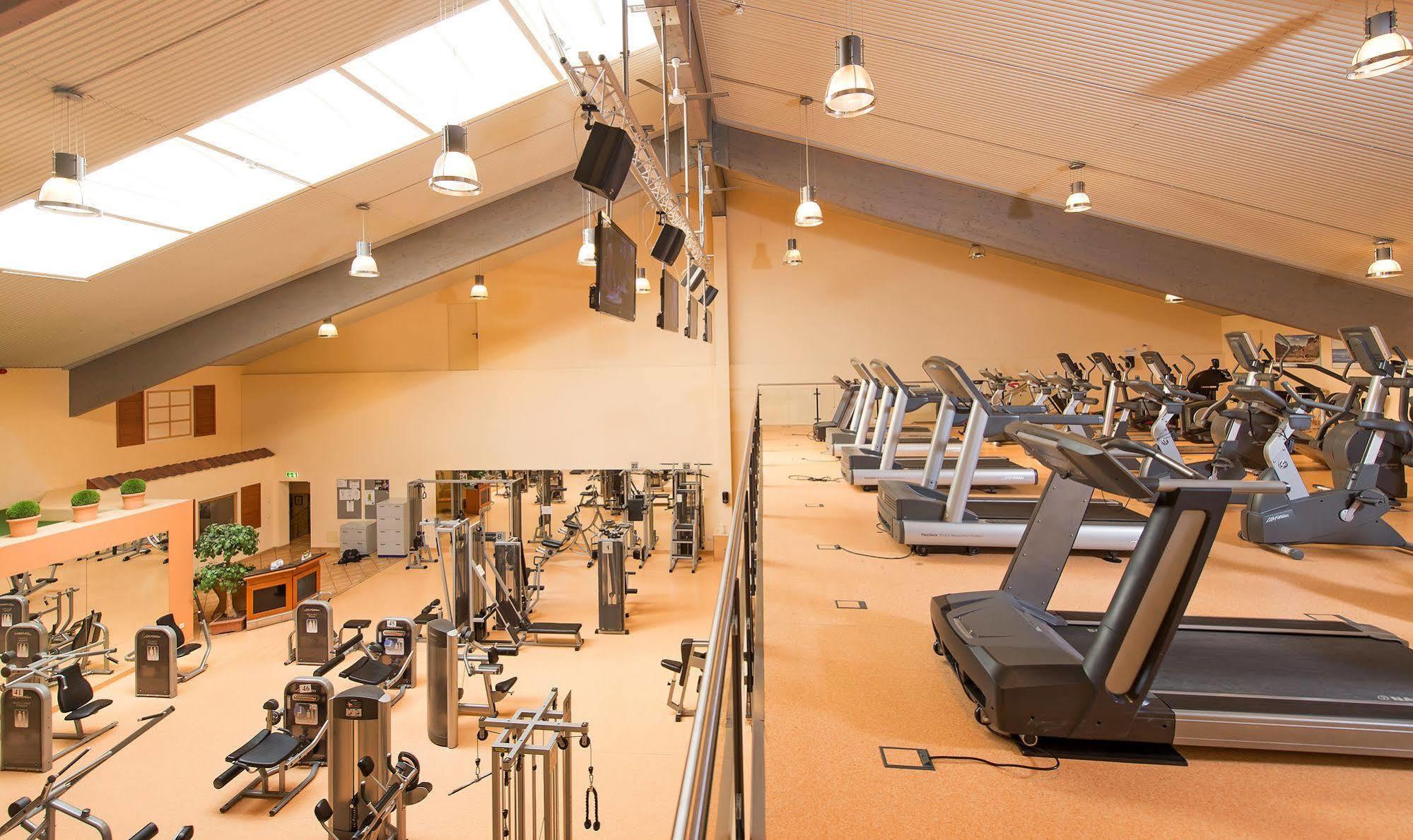 Maifeld Sport- Und Tagungshotel Werl Exterior foto